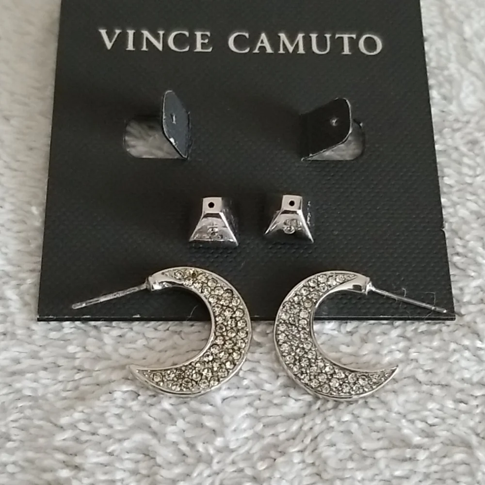 New Vince Camuto Crescent Moon Huggie Earrings - Picture 4 of 6